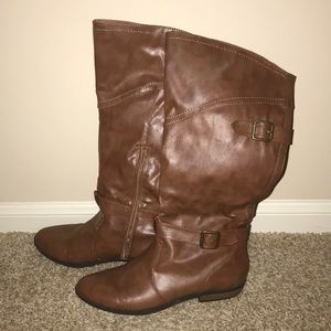 Brown boots